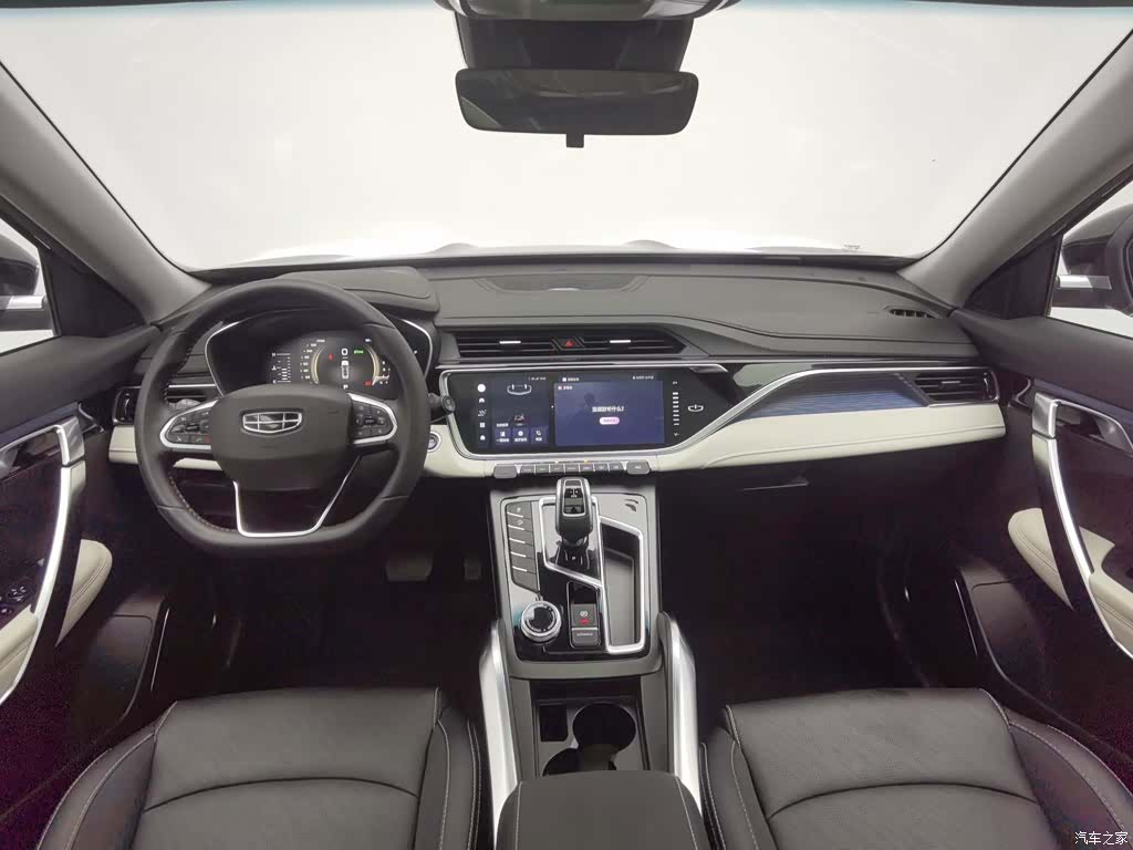 Geely Boyue, 2022 все фото