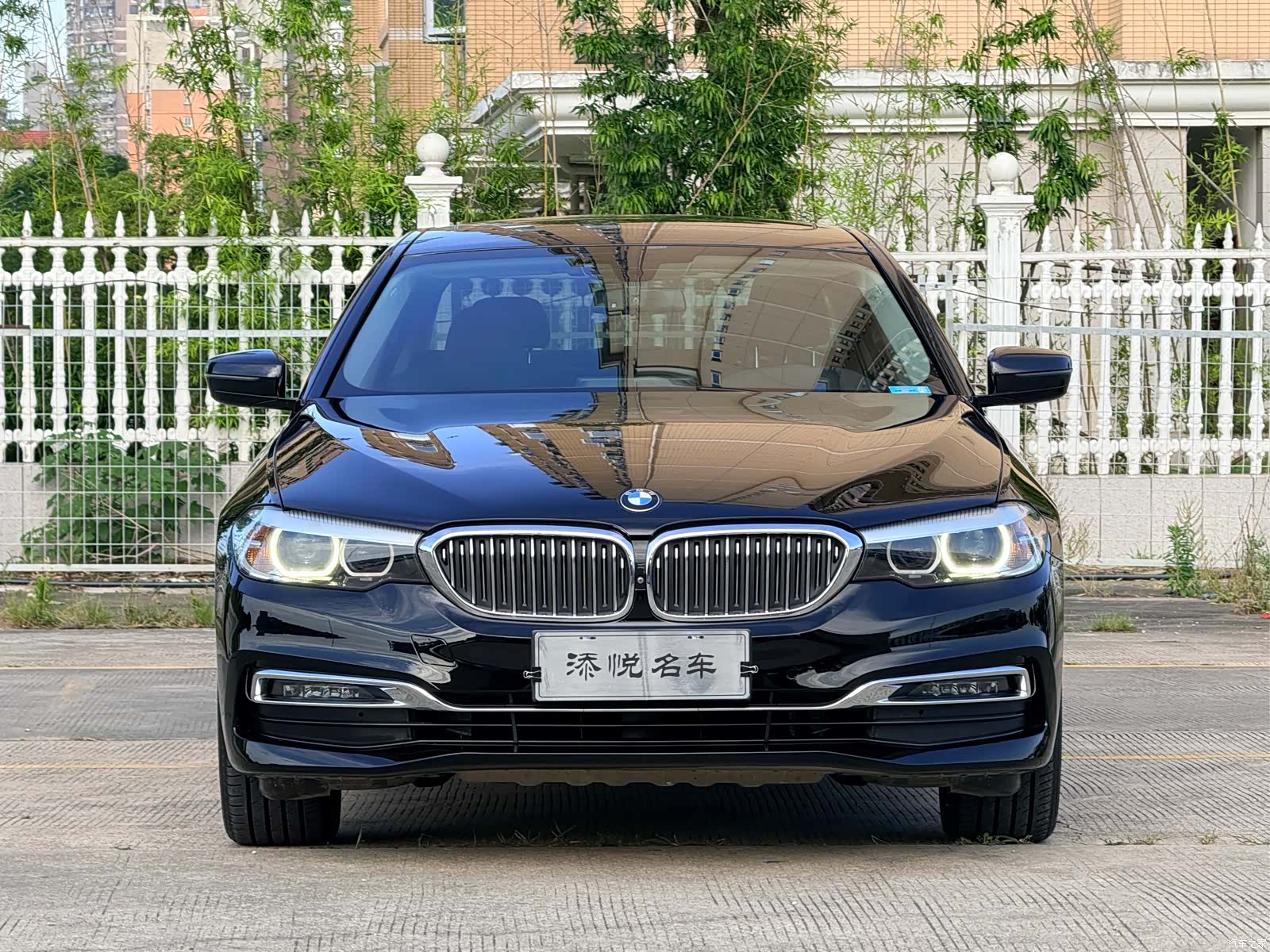 BMW 5 Series, 2019 1
