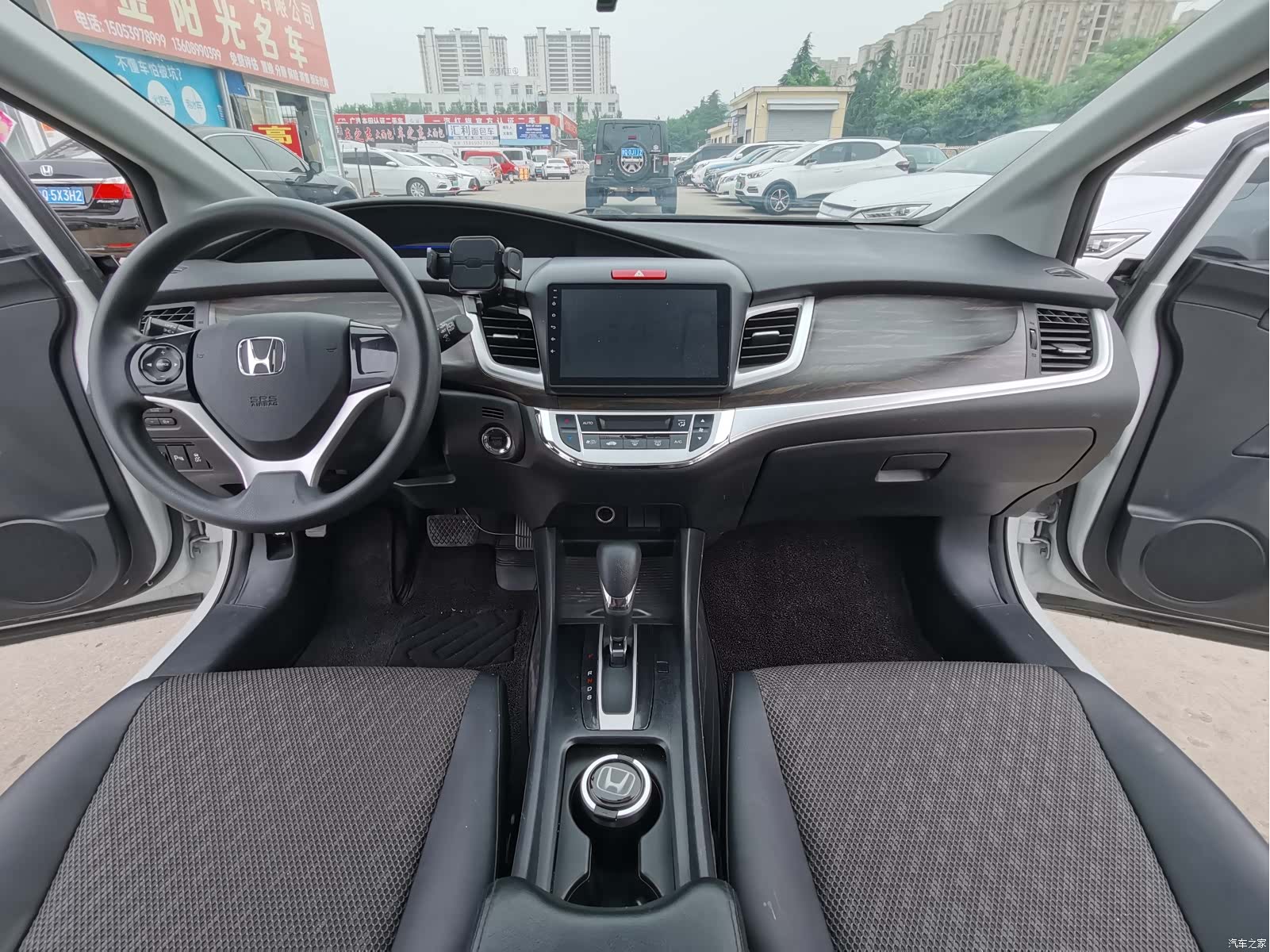Honda Jade, 2017 10