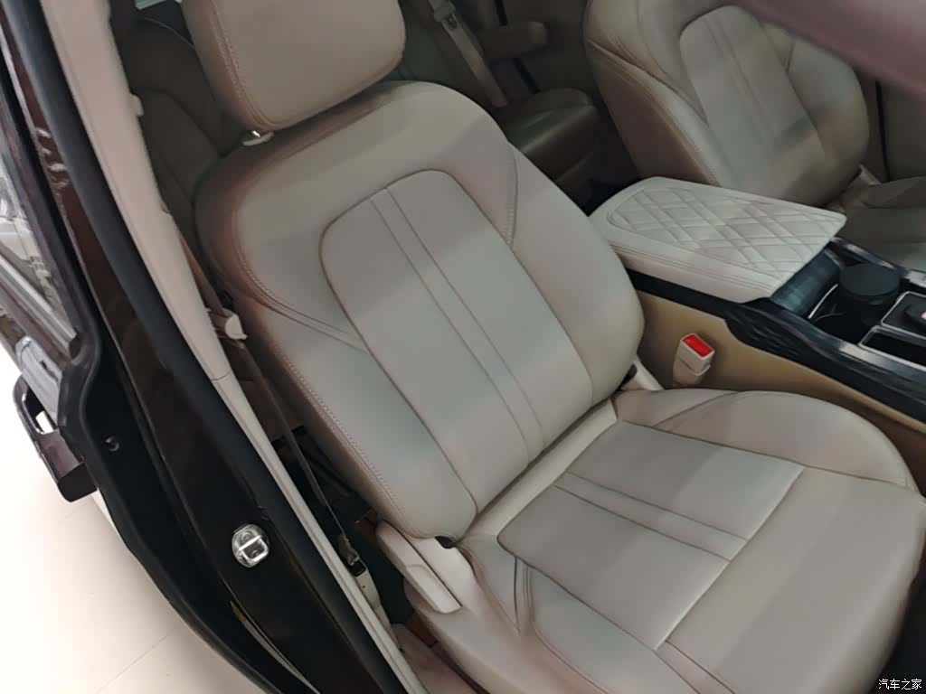 Buick GL8, 2020 25