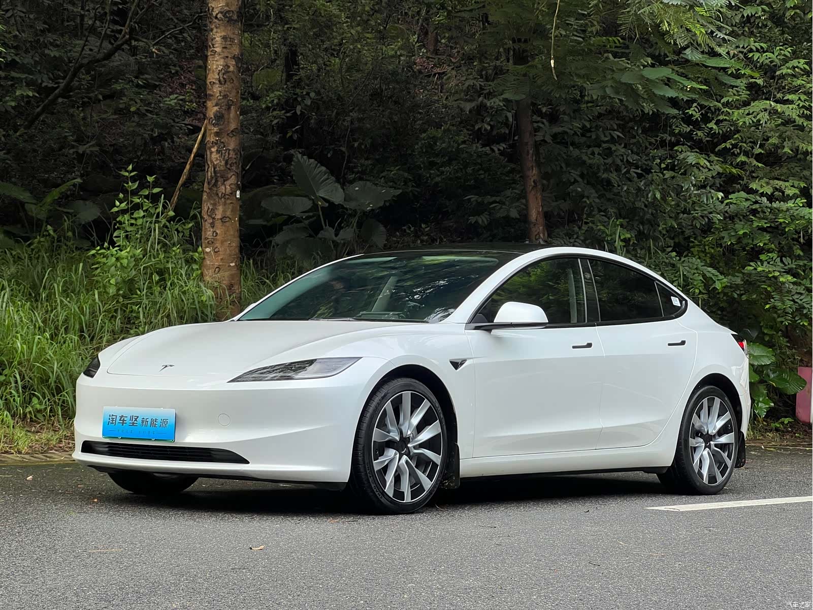 Tesla Model 3, 2024 1