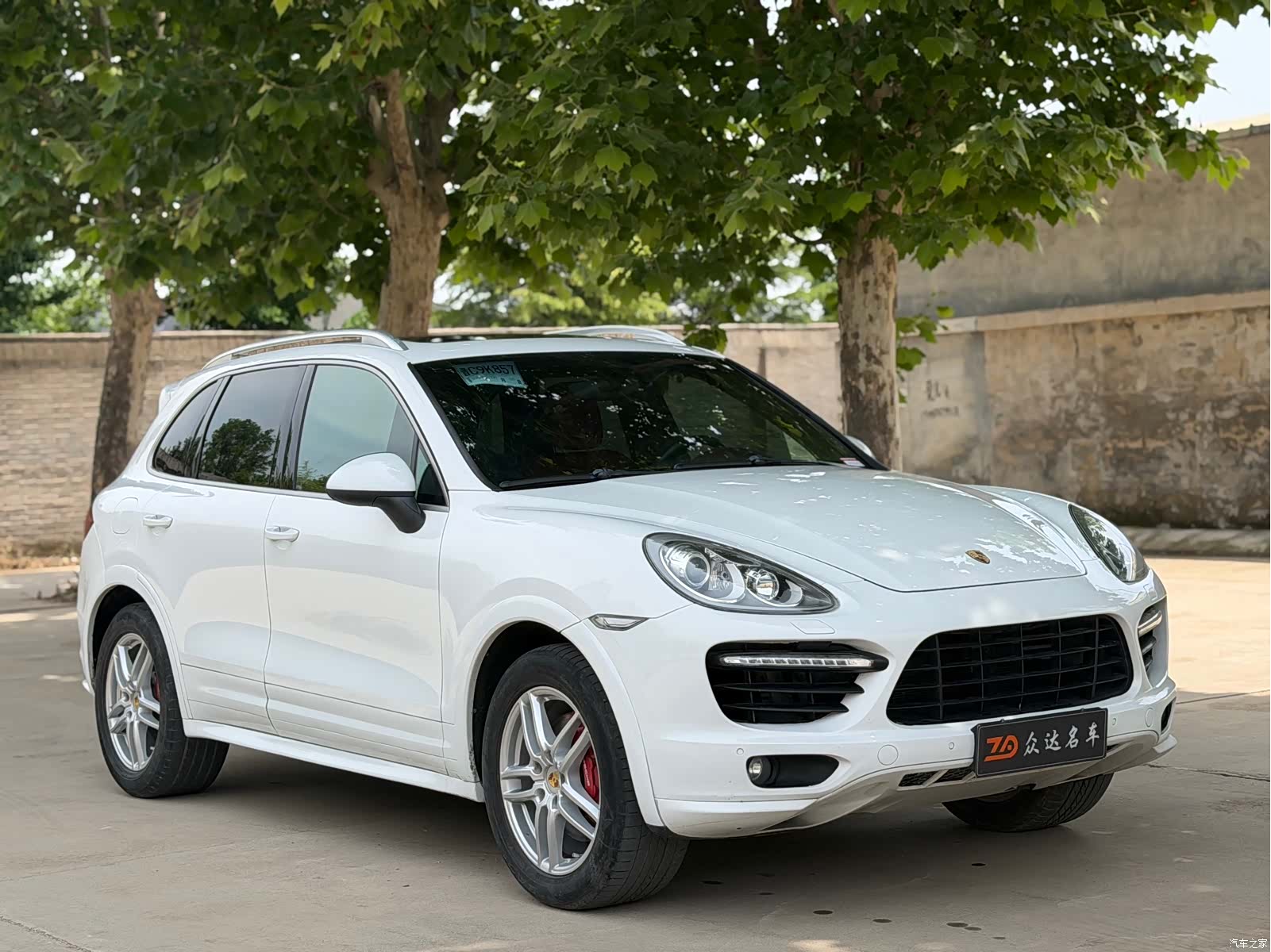 Porsche Cayenne, 2015 3