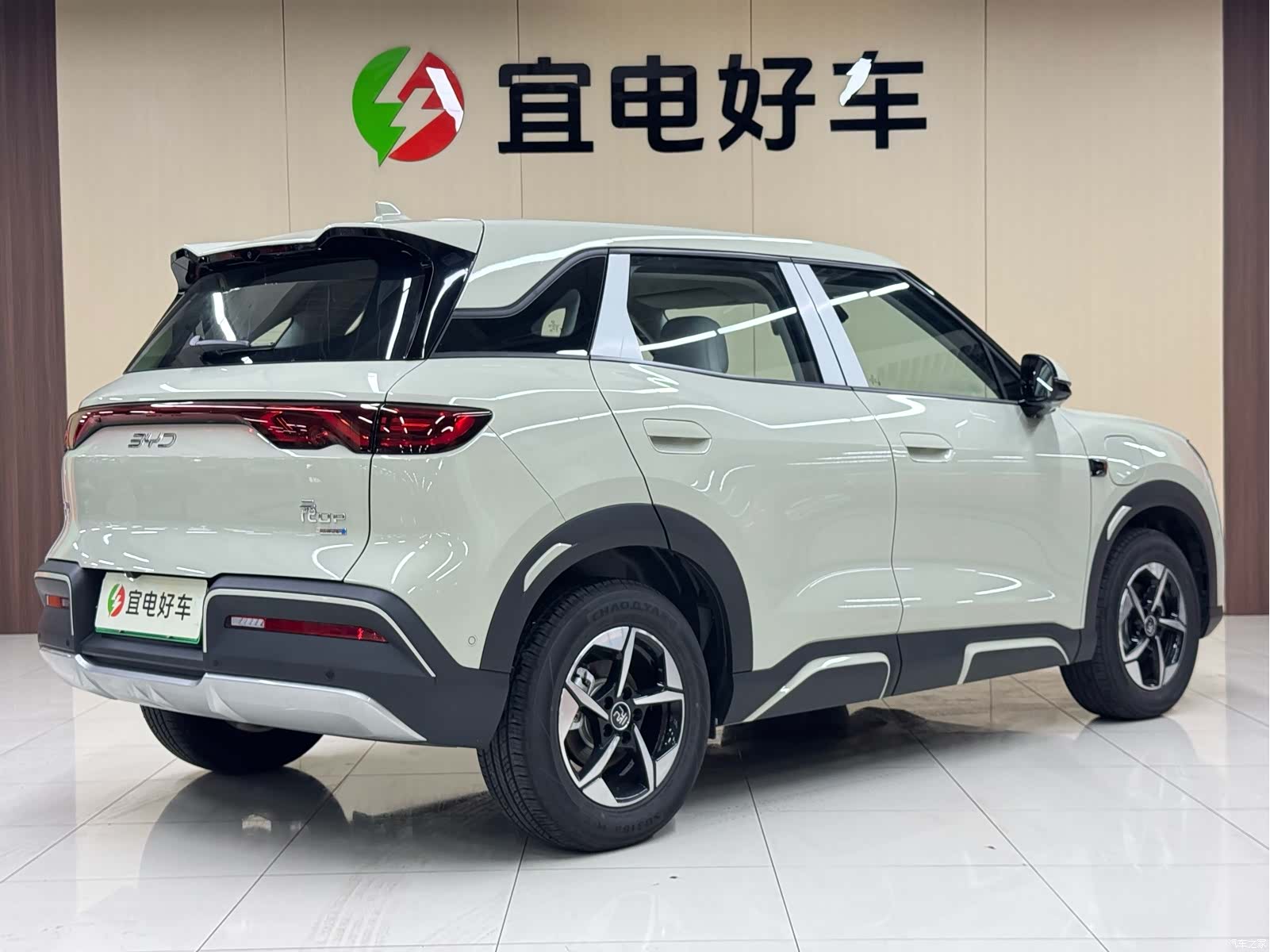 BYD Yuan, 2026 все фото