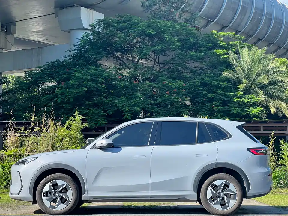 Geely Galaxy Galaxy E5