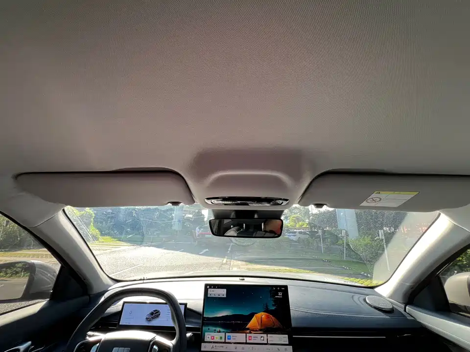 Geely Galaxy Galaxy E5