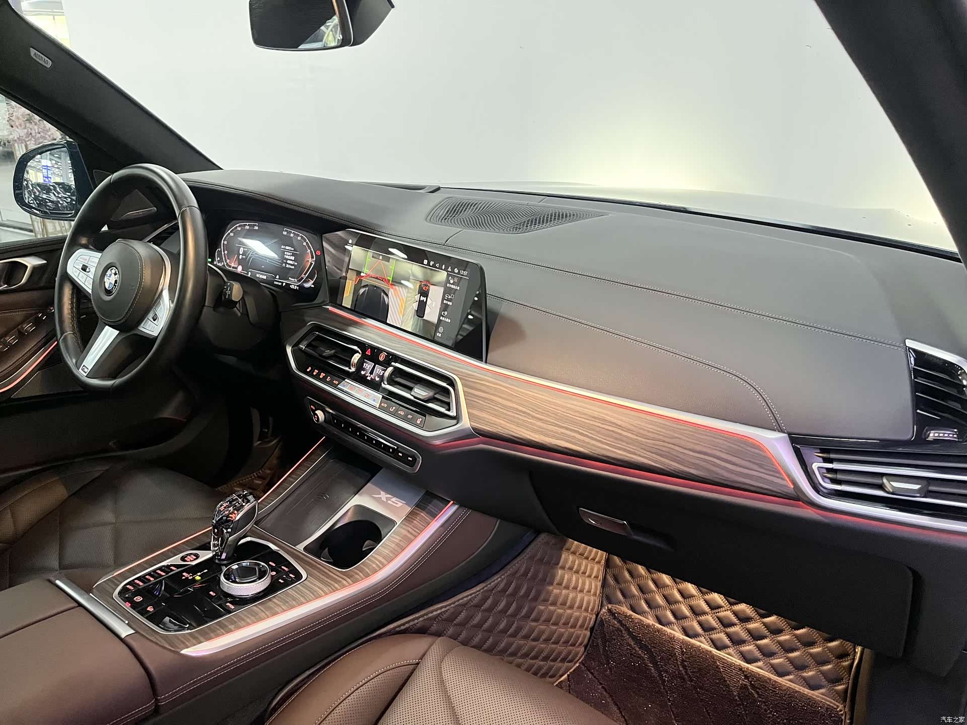 BMW X5, 2022 11