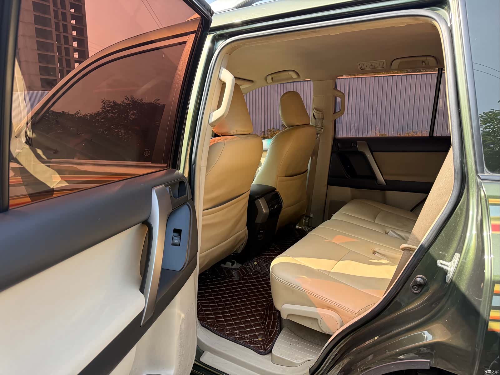 Toyota Prado, 2014 все фото