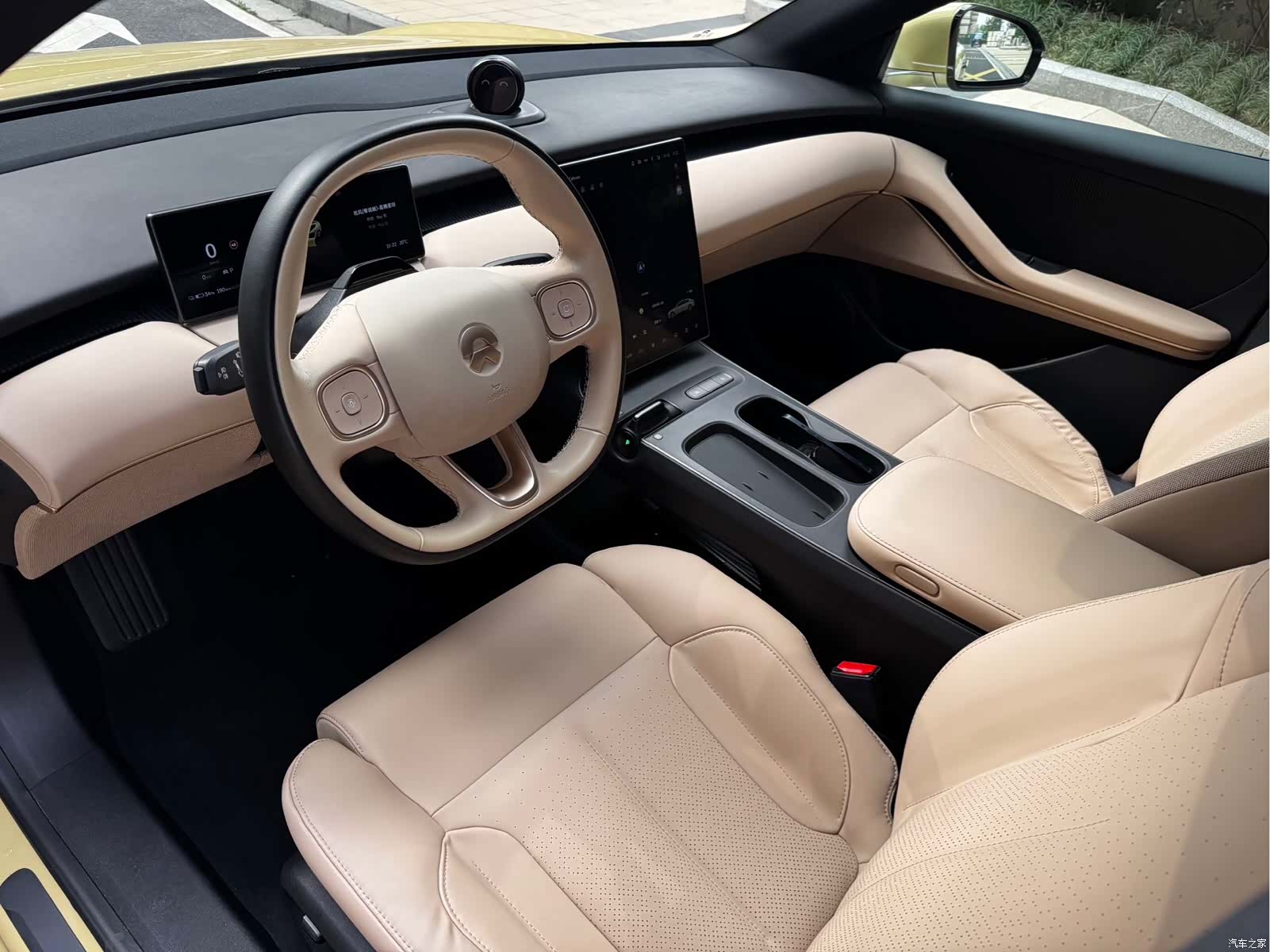 NIO ET5, 2023 все фото