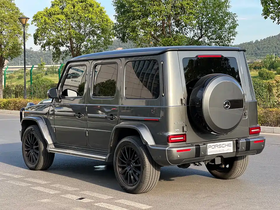 Mercedes-Benz G-class
