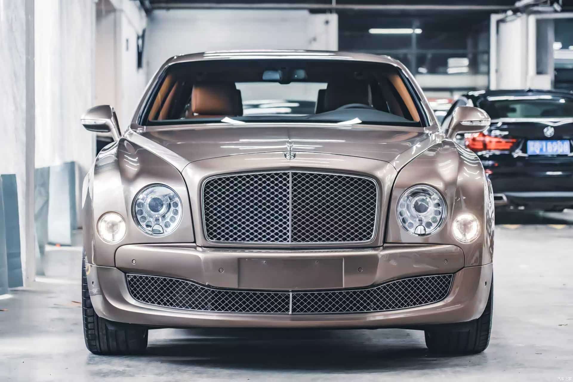 Bentley Mulsanne, 2012 2