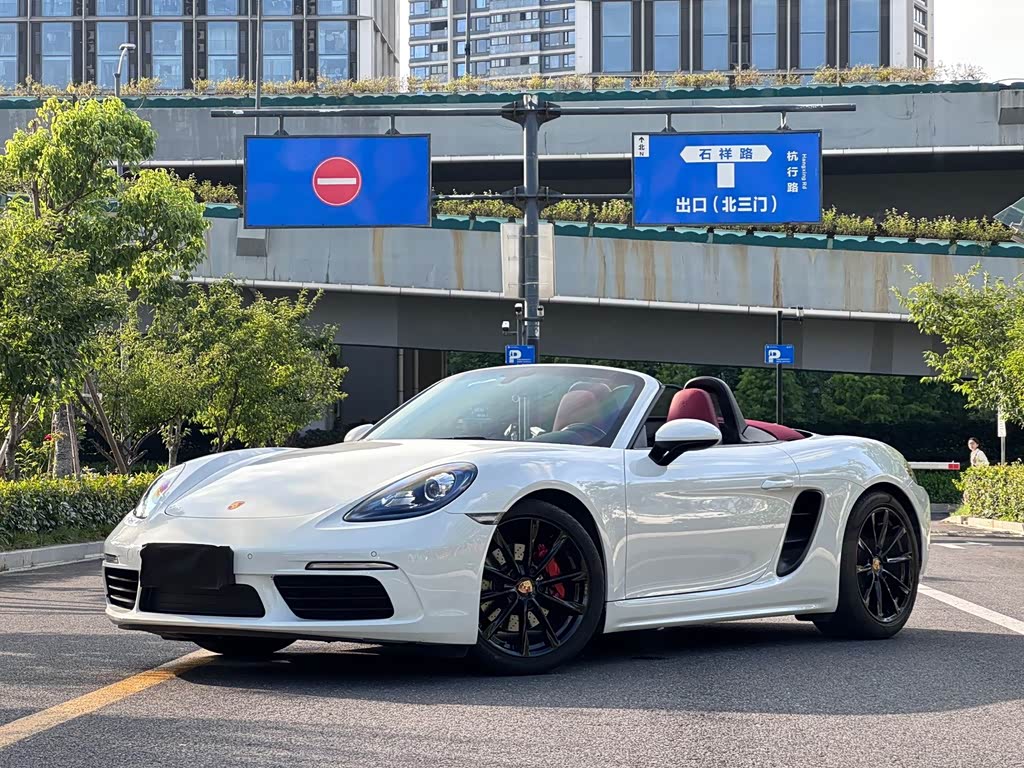 Porsche 718