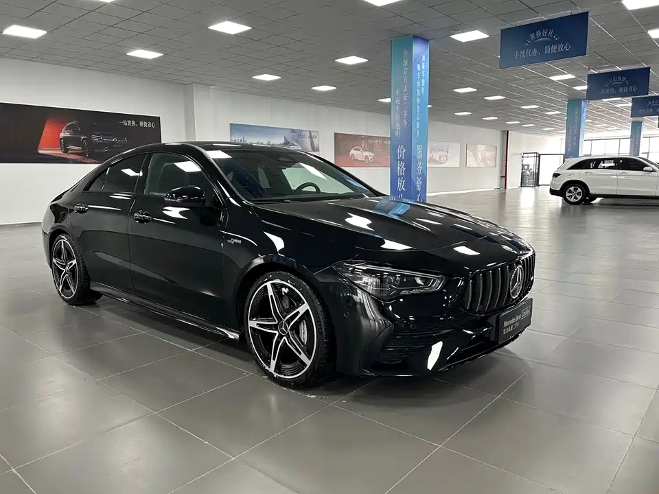 Mercedes-Benz CLA AMG