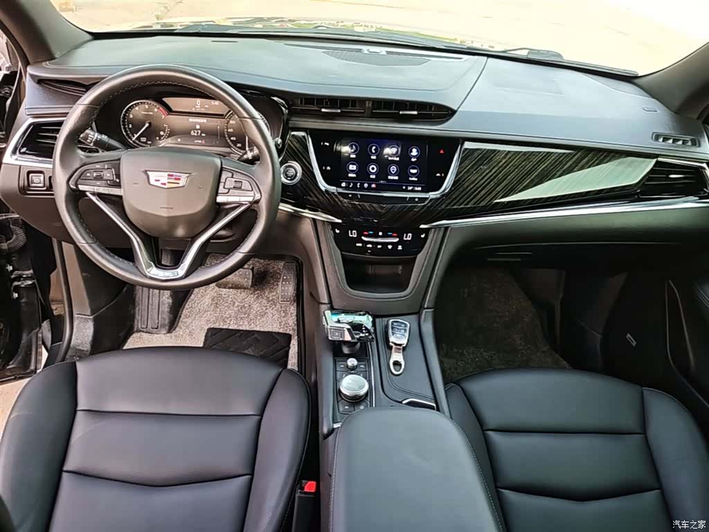 Cadillac XT6, 2022 10