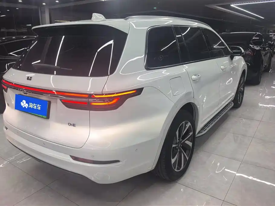 Li Auto Ideal ONE