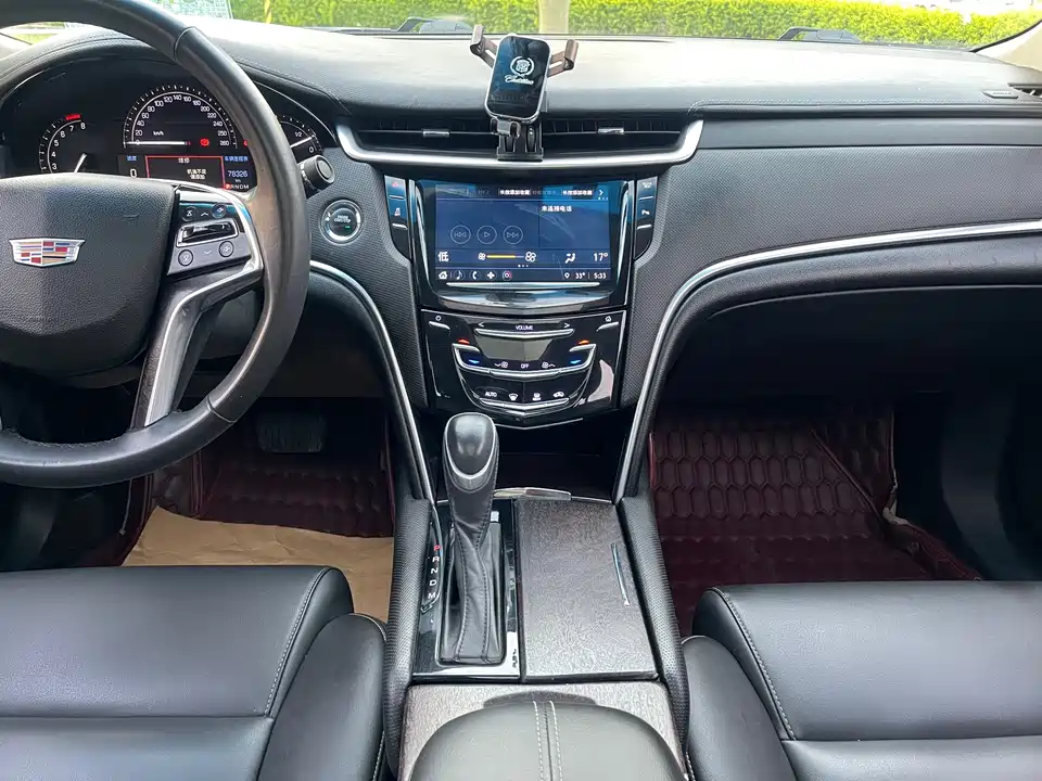 Cadillac XTS