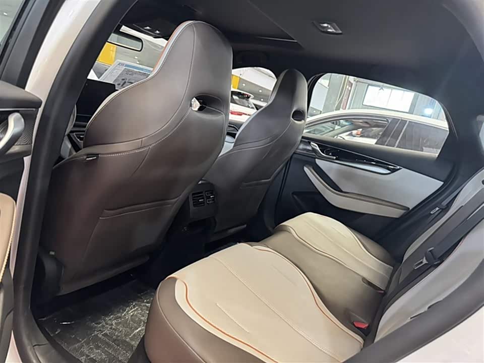 Shaanxi Xi'an Car