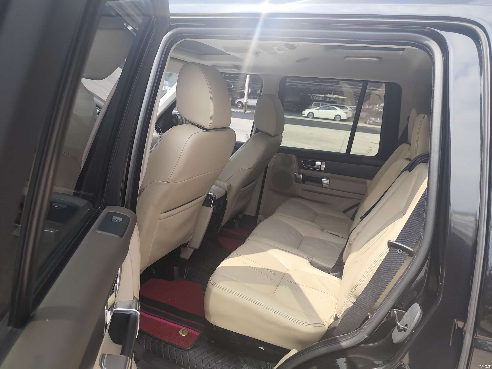 Land Rover Discovery, 2012 11