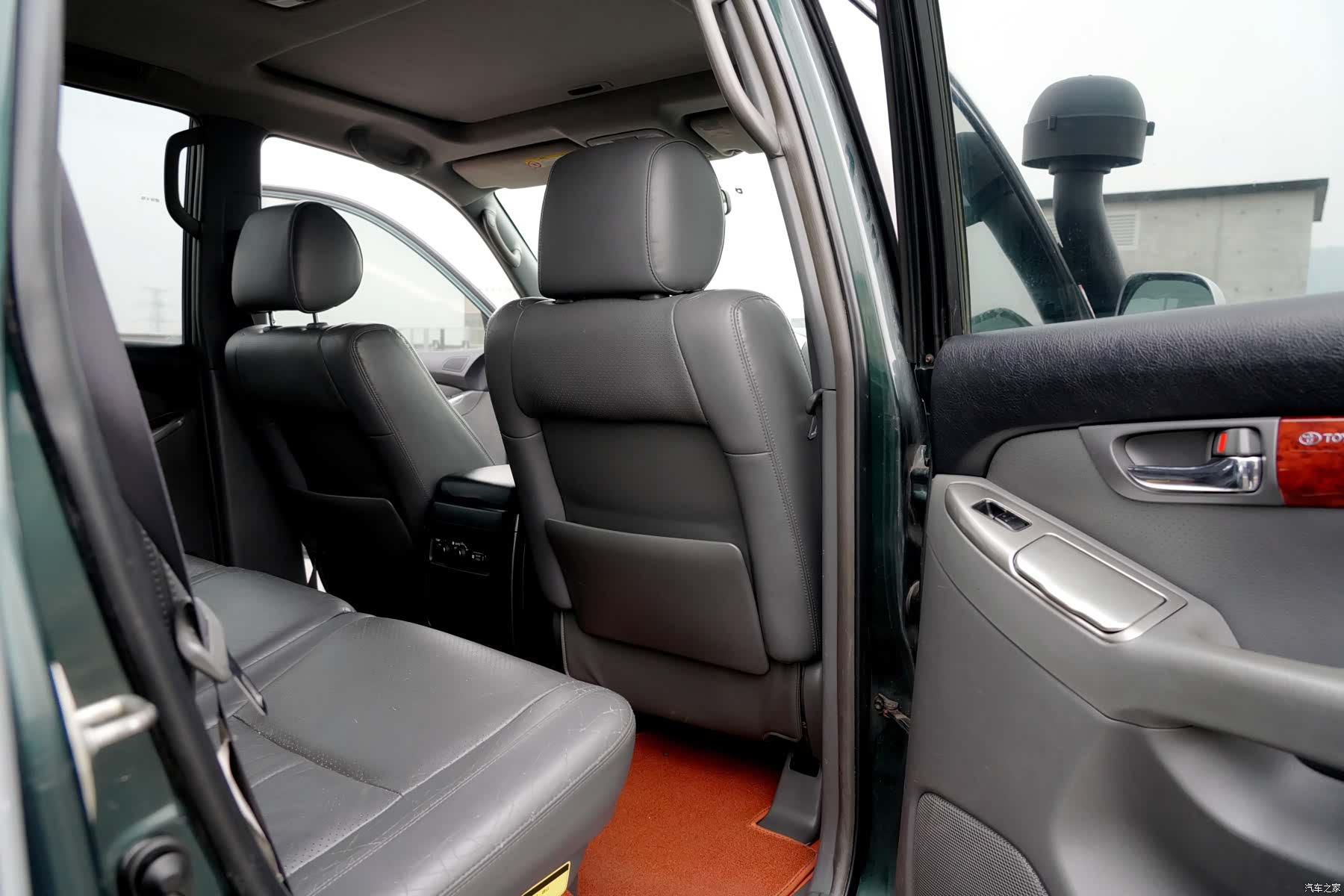 Toyota Prado, 2004 10