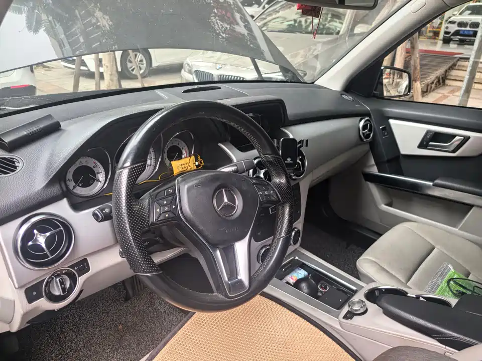Mercedes-Benz GLK class