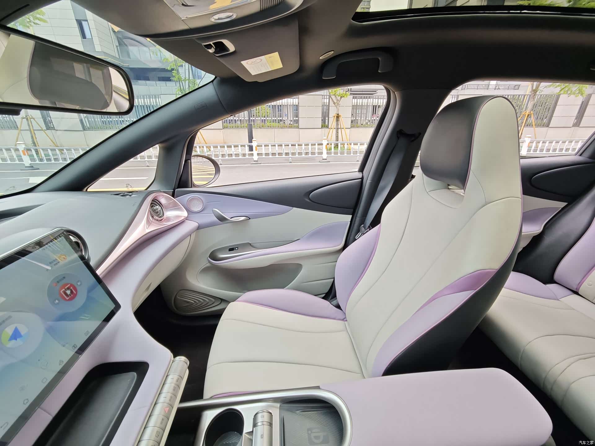 BYD Dolphin, 2022 18