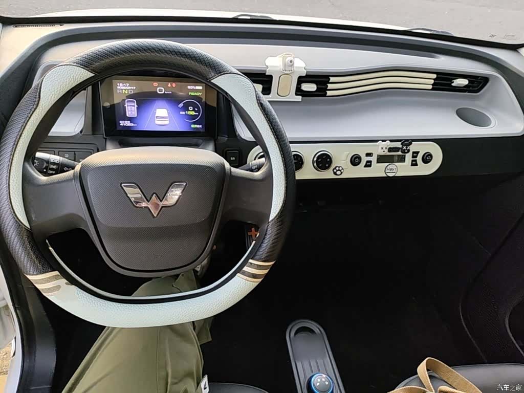 Wuling MINIEV, 2023 10