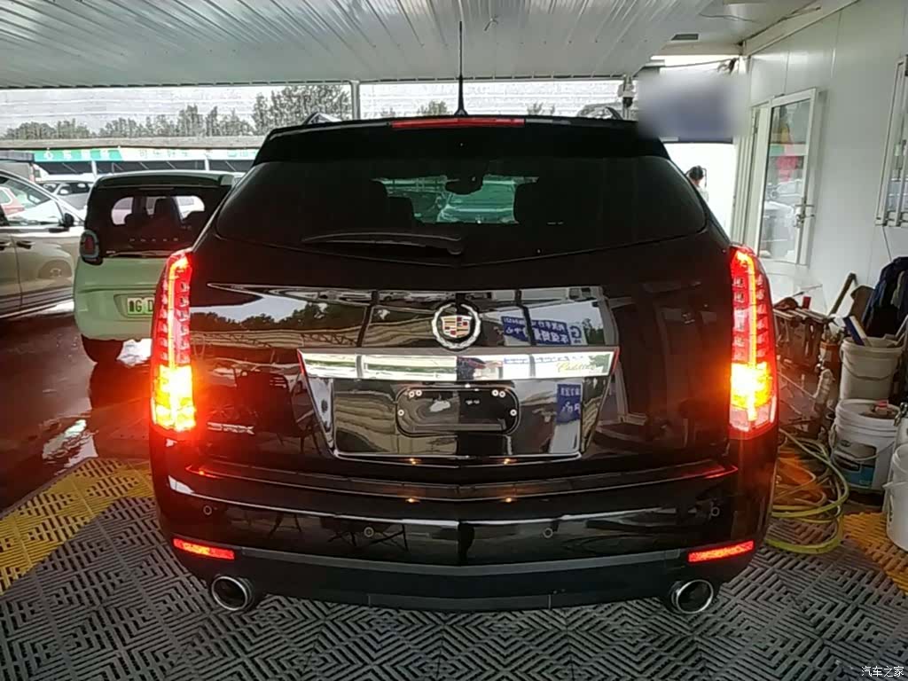 Cadillac SRX, 2015 6