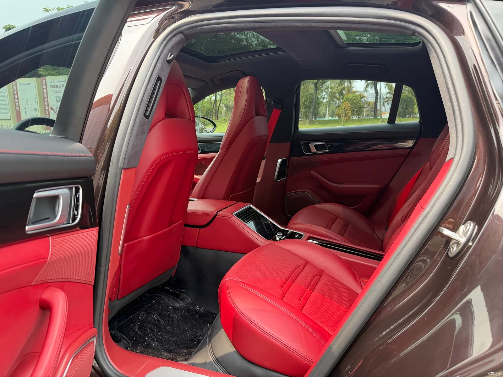 Porsche Panamera, 2018 15
