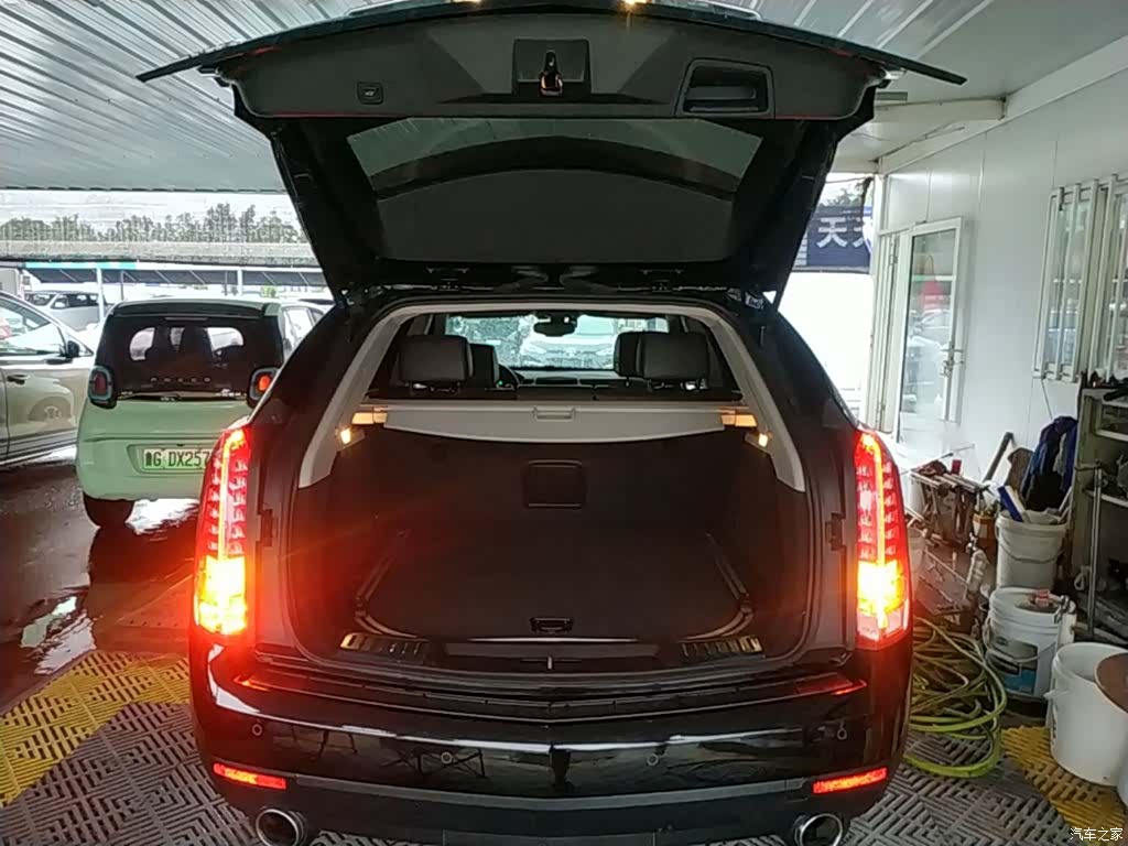 Cadillac SRX, 2015 19