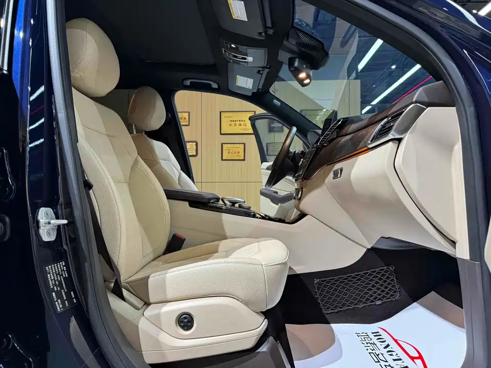 Mercedes-Benz GLE Mercedes-Benz GLE
