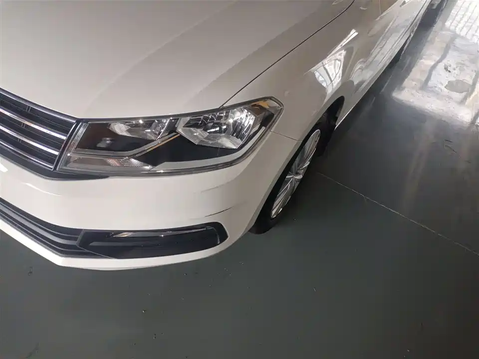 Volkswagen Santana