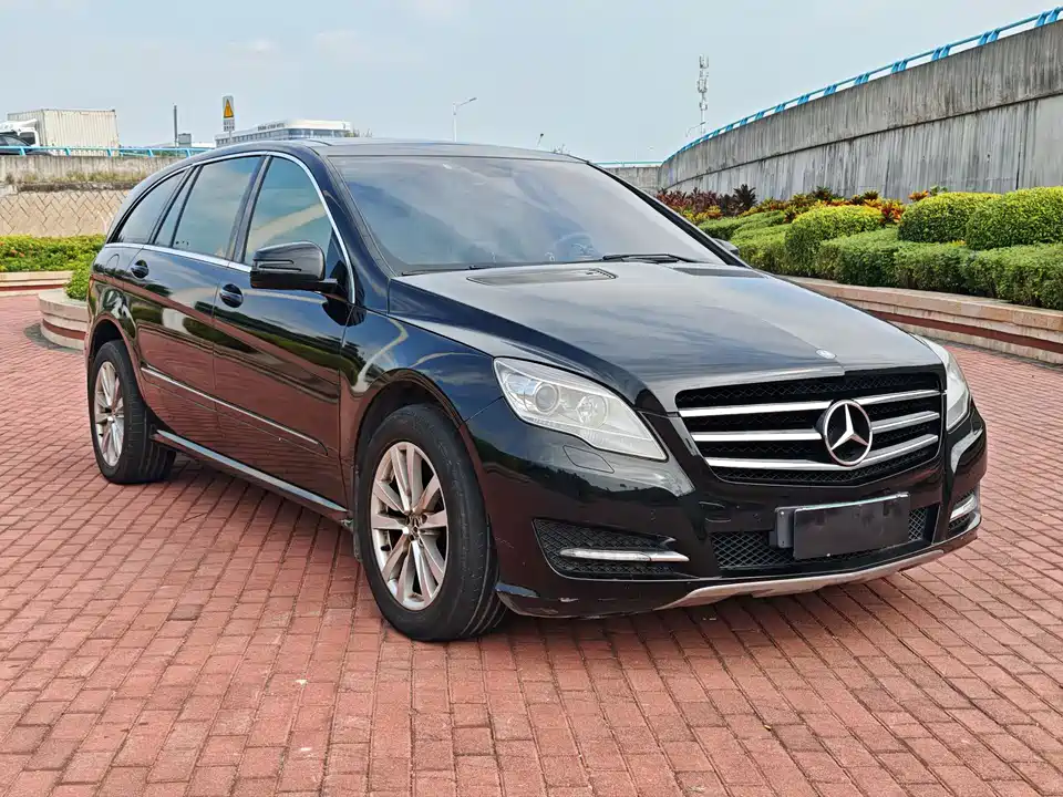 Mercedes-Benz R-class