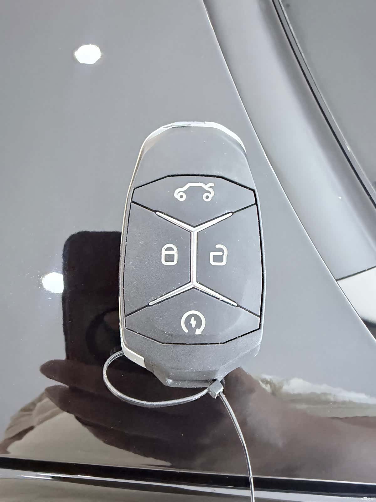 Lynk & Co 02, 2022 все фото