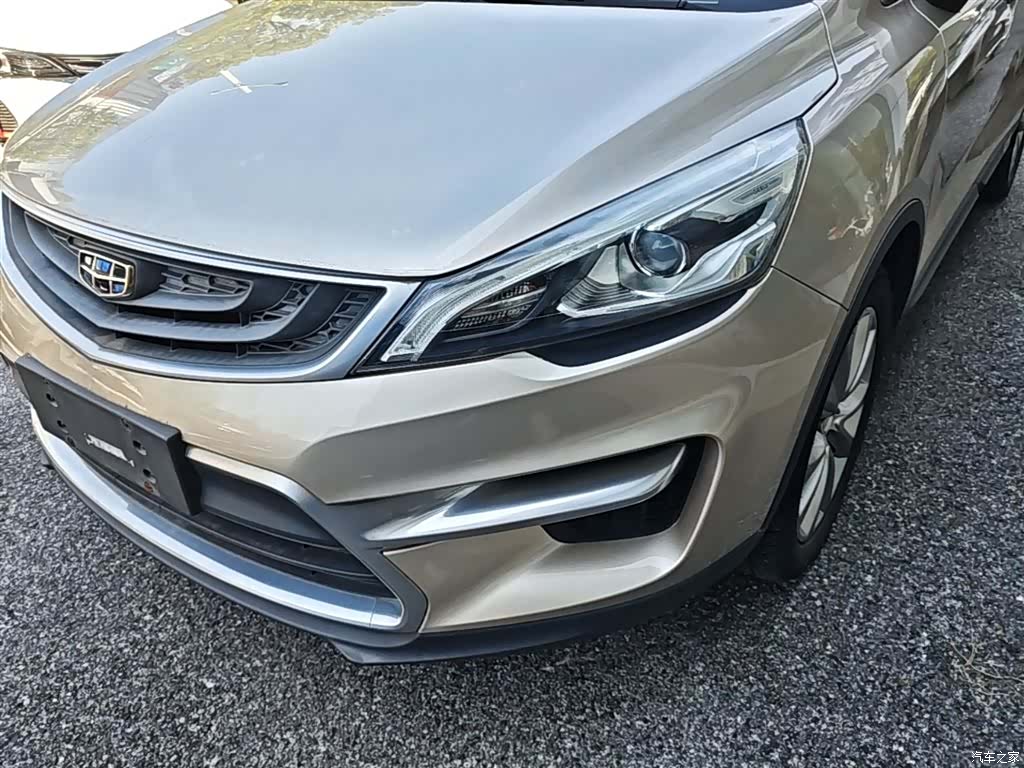 Geely Emgrand, 2018 24
