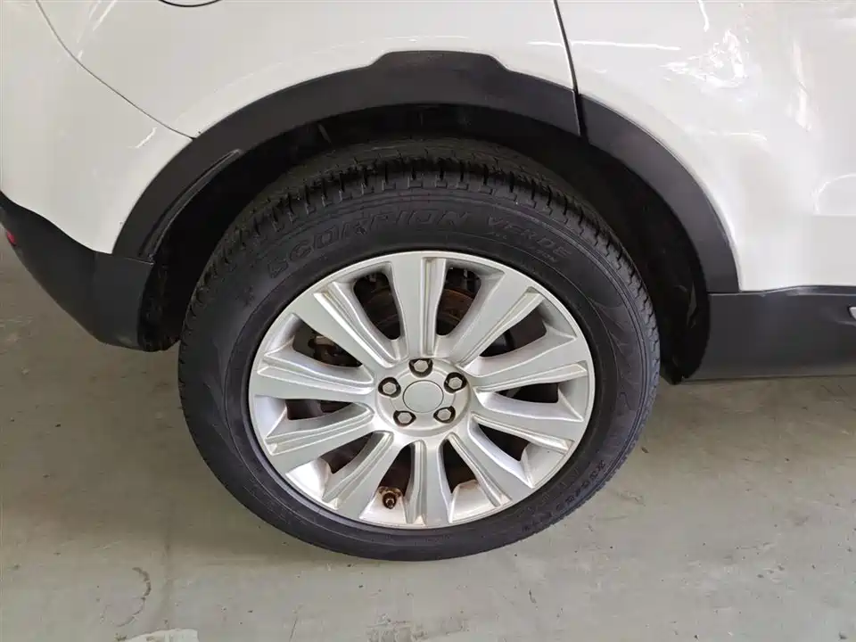 Land Rover Range Rover Aurora