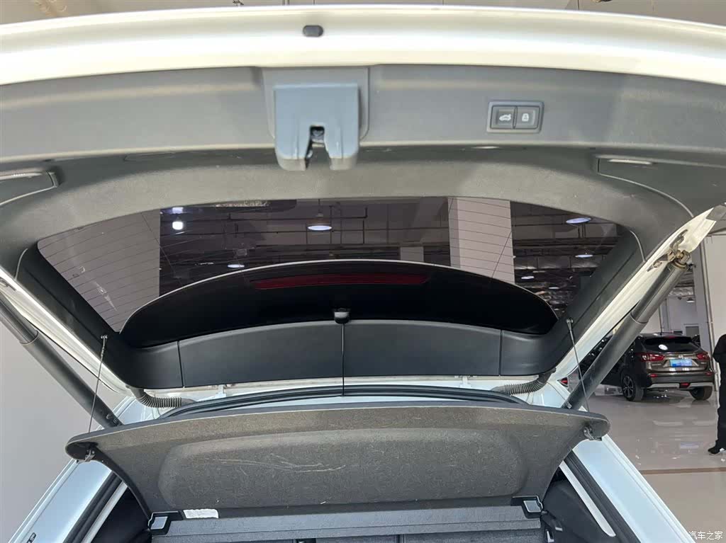 Audi Q3, 2023 19