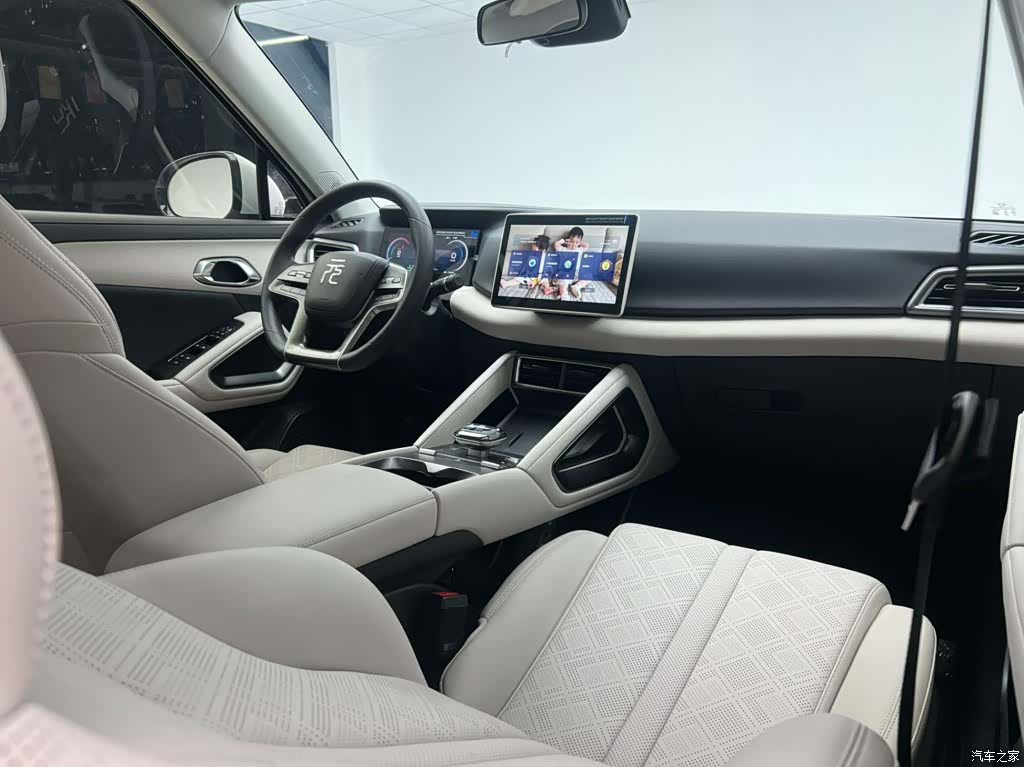 BYD Yuan, 2025 20