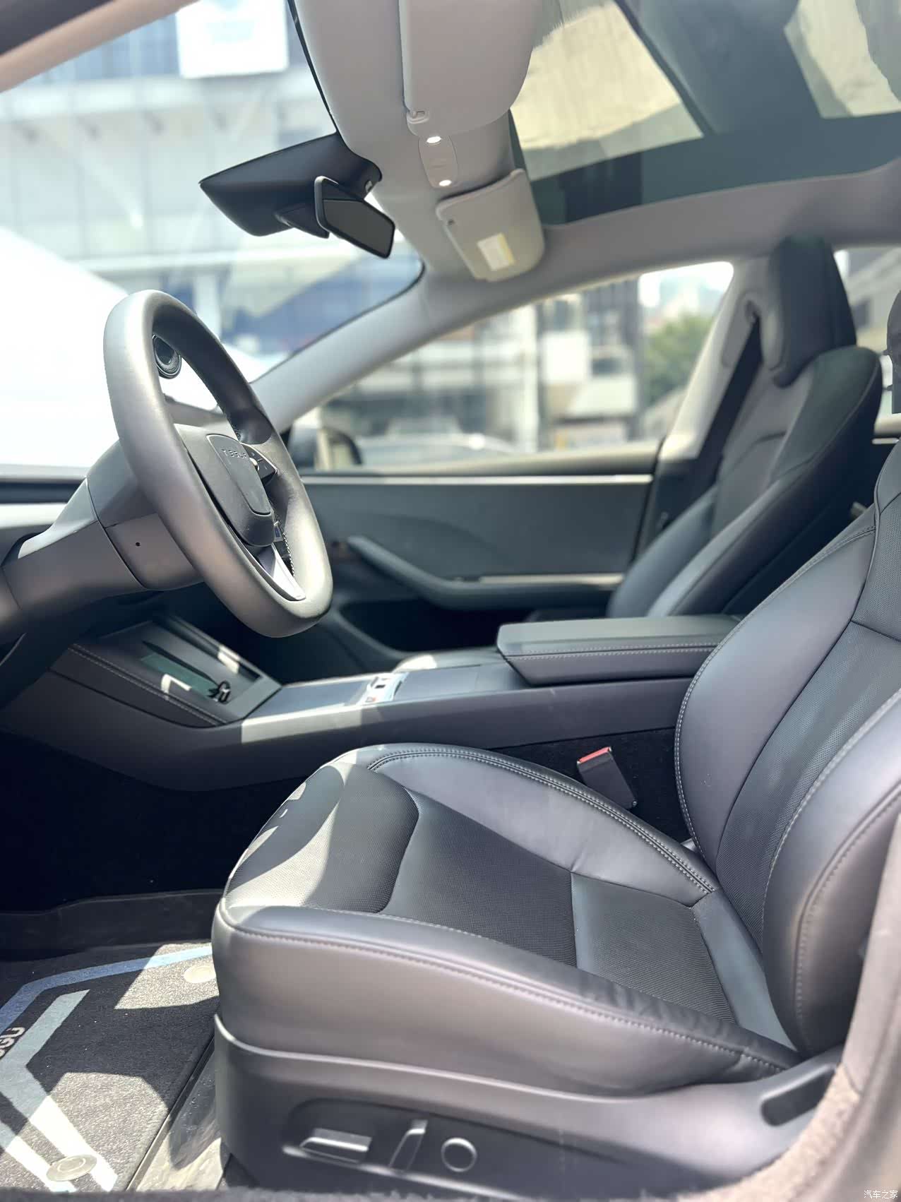 Tesla Model 3, 2024 7