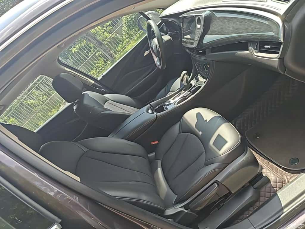 Buick Envision Plus, 2017 25
