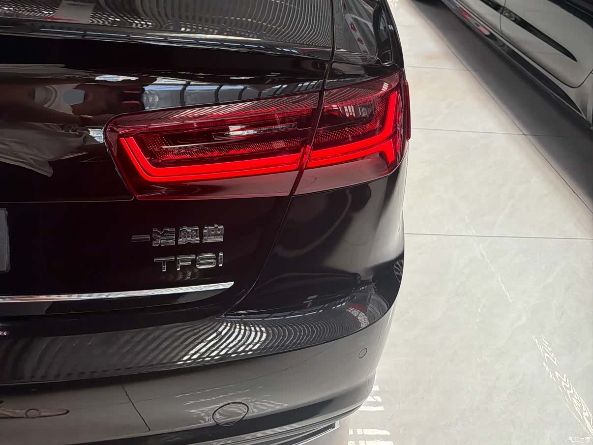 Audi A6L, 2019 16