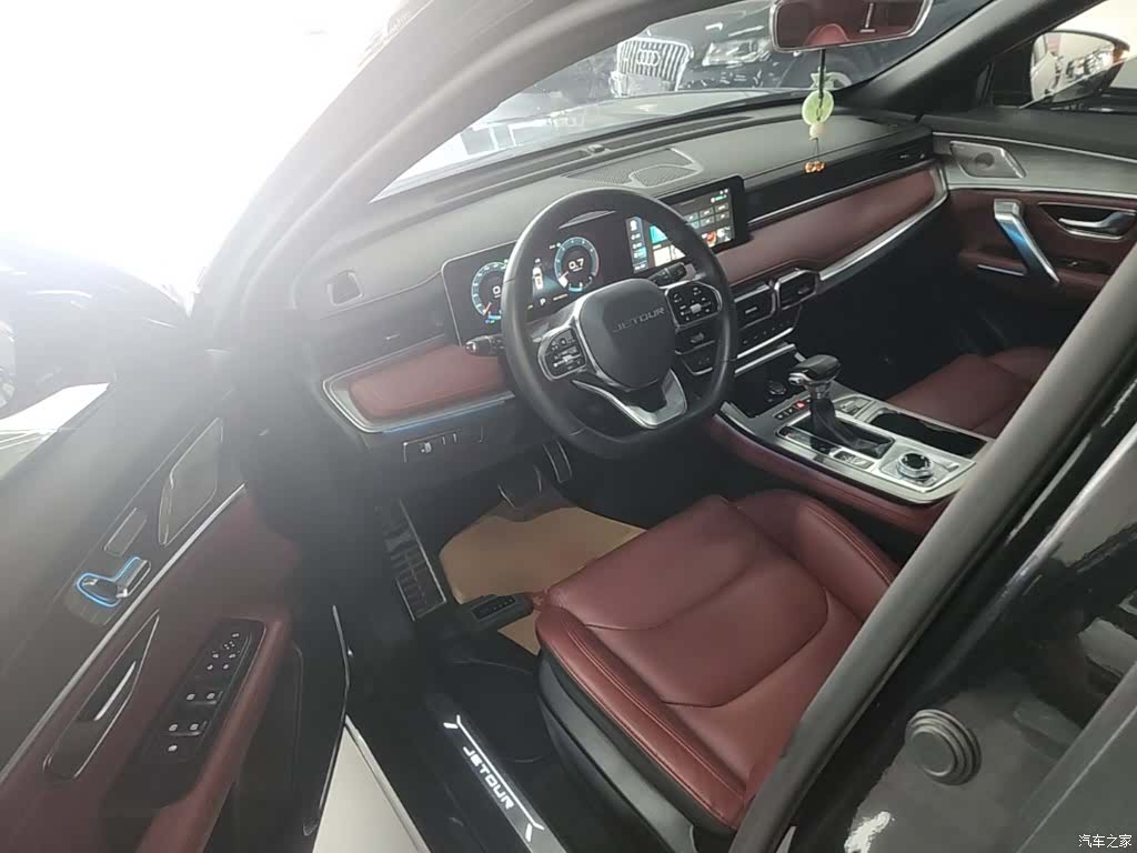 Jetour X70, 2021 16