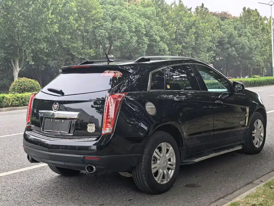 Cadillac SRX