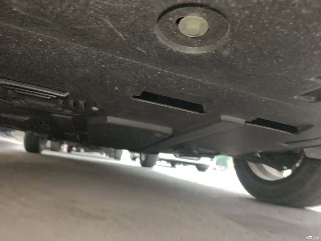 Geely X1, 2019 23
