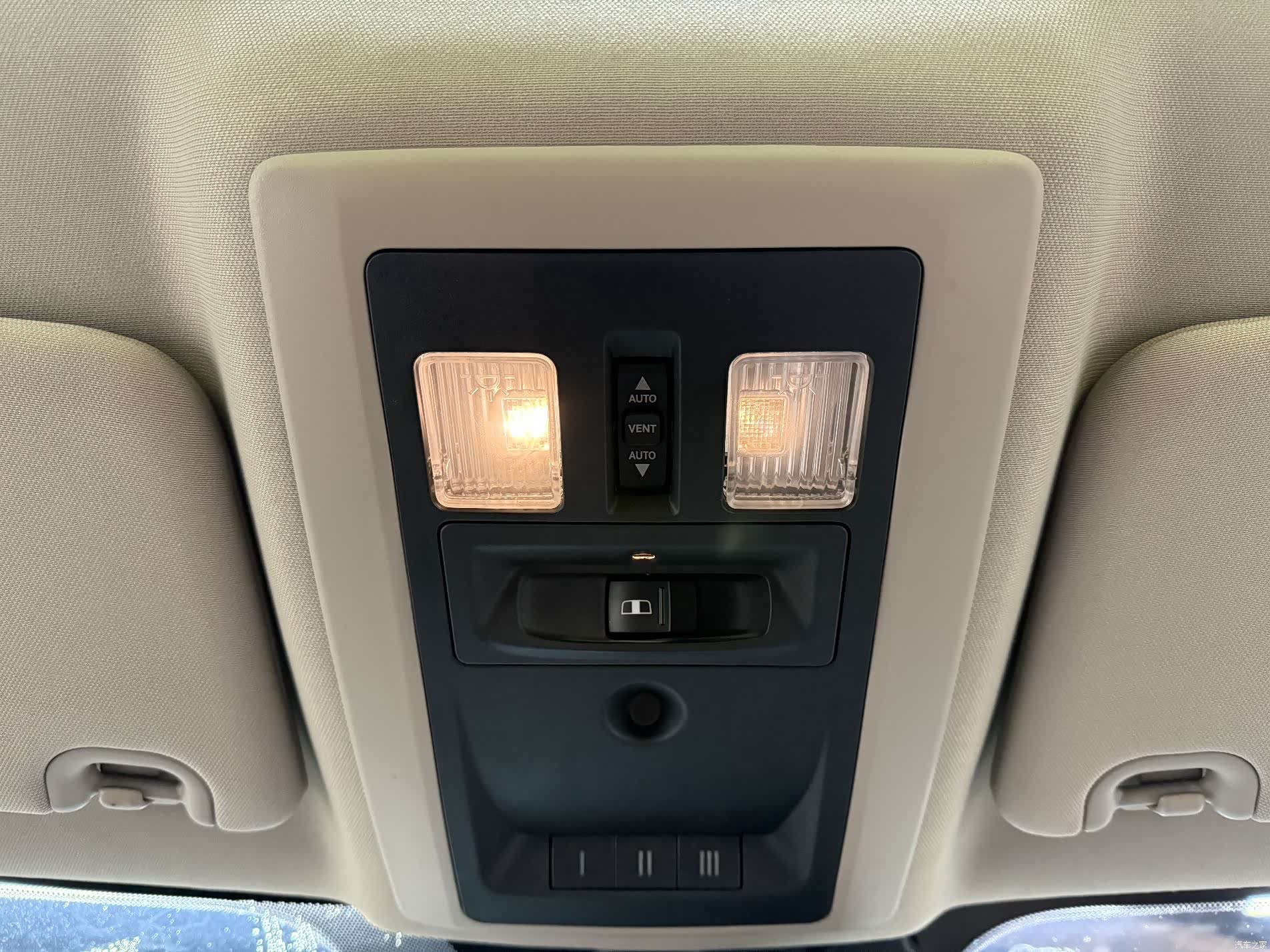 RAM Trucks, 2015 30