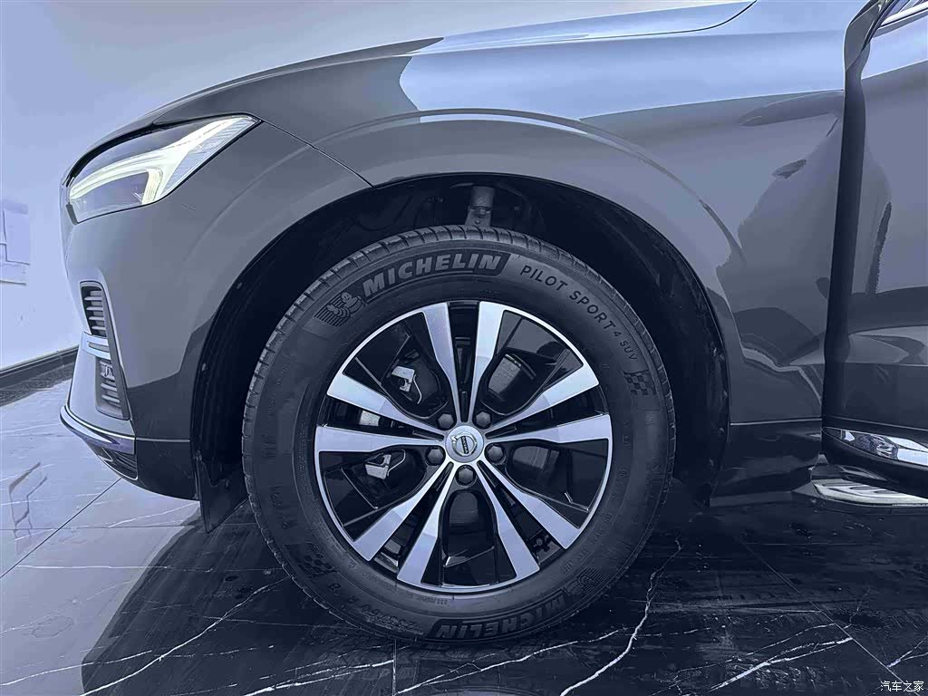 Volvo XC60, 2022 18
