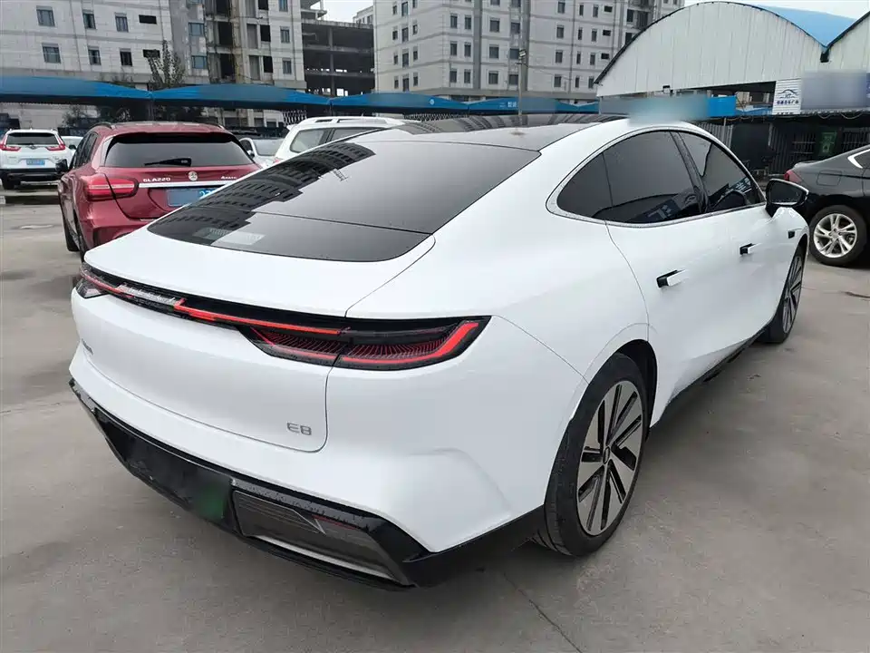 Geely Galaxy Galaxy E8