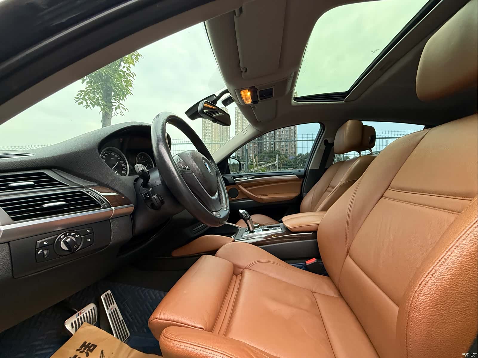 BMW X6, 2014 10