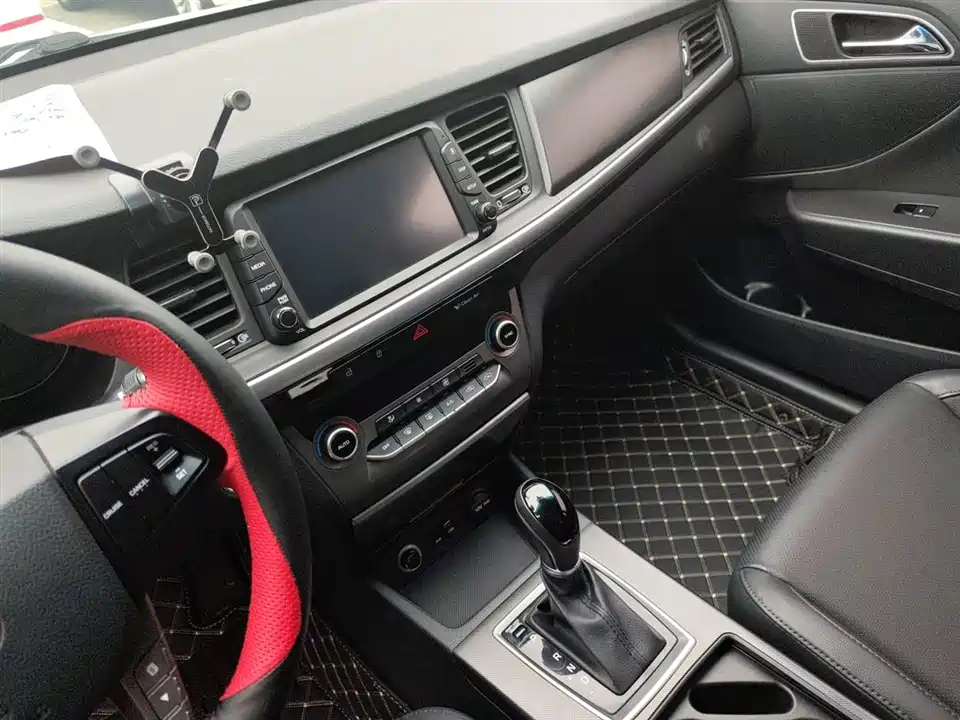 Hyundai Name picture