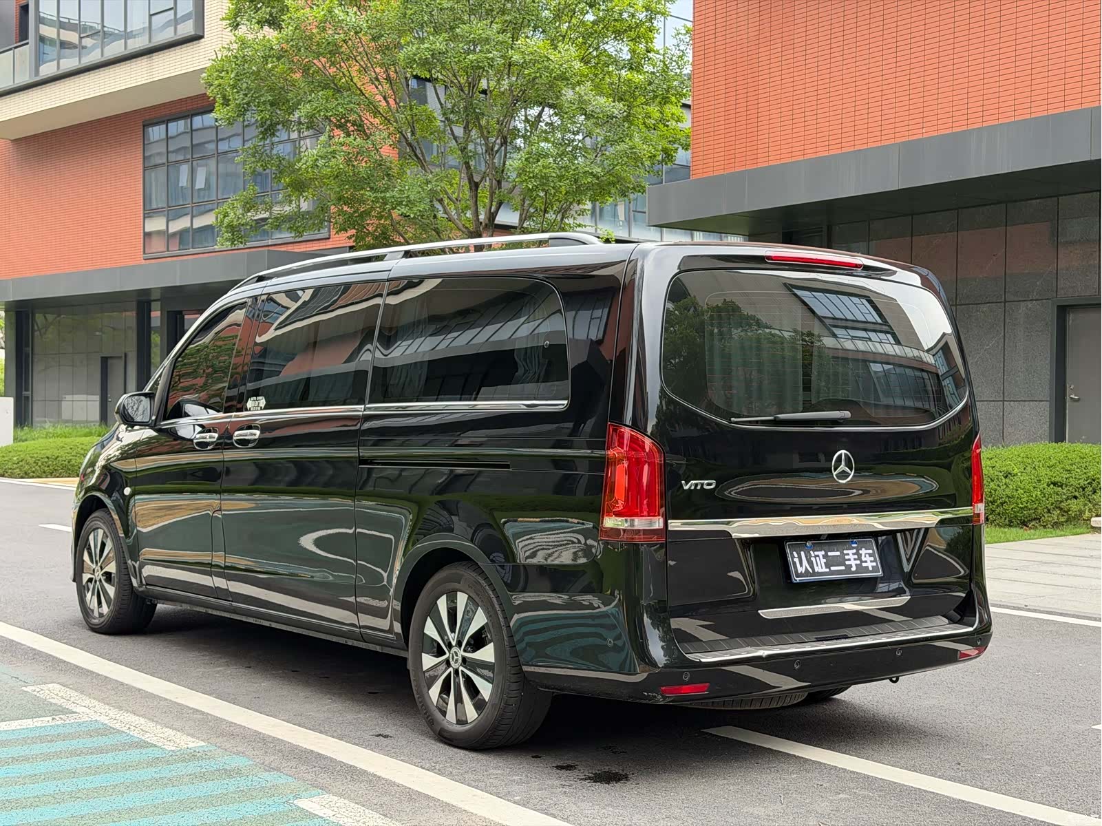 Mercedes-Benz 7, 2022 7