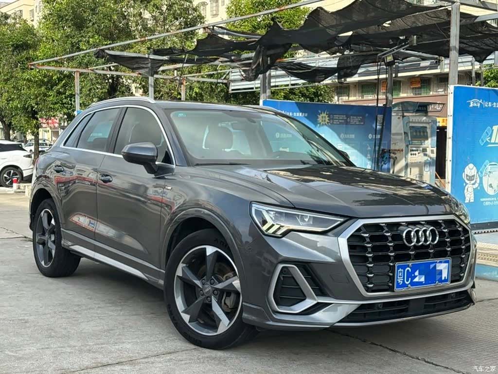 Audi Q3, 2019 3
