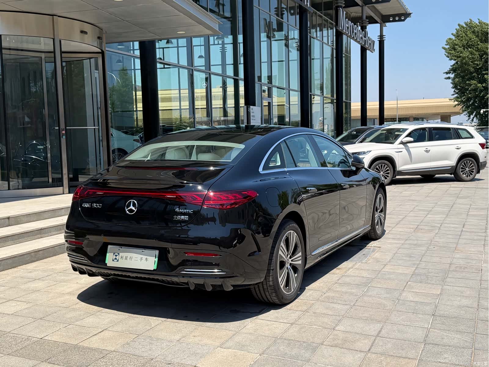 Mercedes-Benz EQE, 2025 18